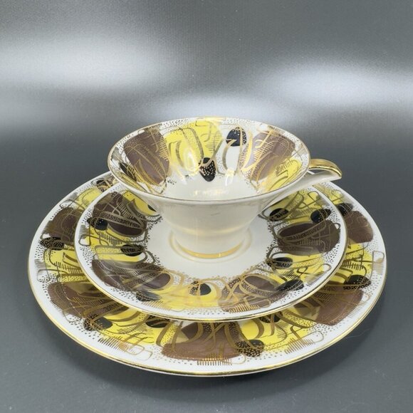 Fine Bavaria German Porcelain Trio Plate Saucer And Teacup Set Heavy Gold Yellow - Picture 15 of 16
